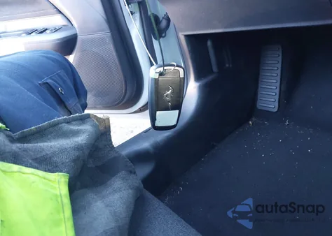 2025 Ford Mustang Ecoboost from USA, damaged, VIN 1FAGP8UH4S5115348